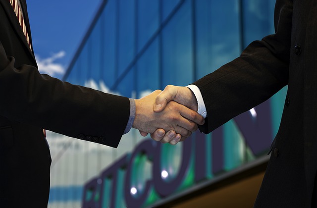Avvocato e cliente: il recupero dei compensi non può tradire la fiducia